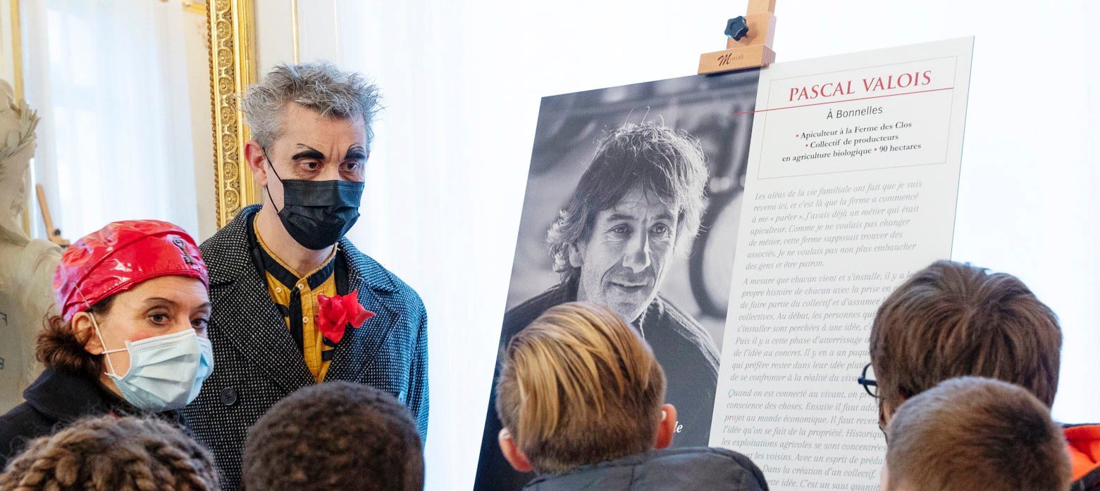 Histoires de terre et de famille Action culturelle autour de l'exposition photographique sur les agriculteurs